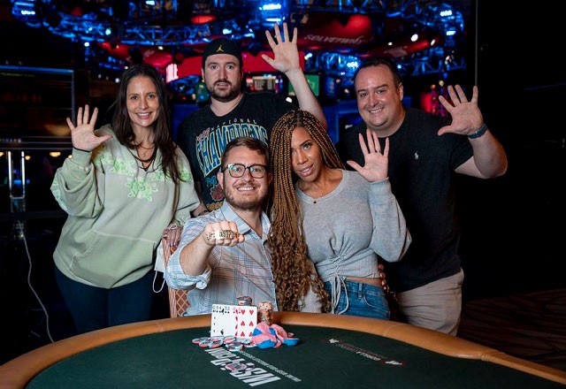 Американский игрок Брайан Гастингс получил пятый золотой браслет WSOP и $352,958 призовых